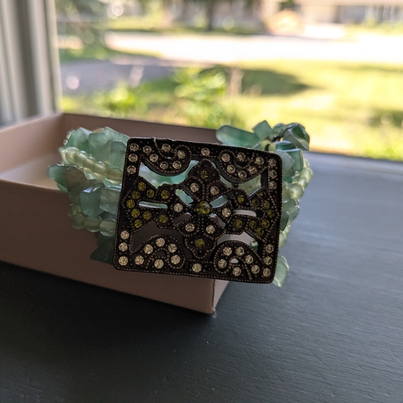 Kirks Folly Green Jade (Color) Rhinestone Beaded Stretch Bracelet - Picture 9 of 9